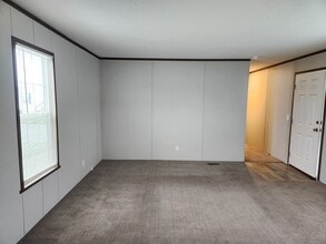 504 Washington in Belleville, MI - Building Photo - Building Photo