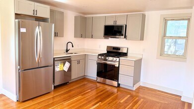 20 Cross St in Salem, MA - Building Photo - Building Photo