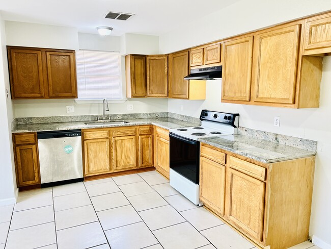 2624 Huntsville St, Unit 2624 Huntsville St in Kenner, LA - Building Photo - Building Photo