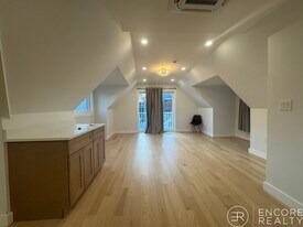 12 Sewall Ave in Winthrop, MA - Building Photo