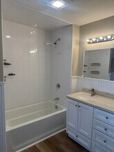 113 Union St in Bridgewater, MA - Building Photo - Building Photo