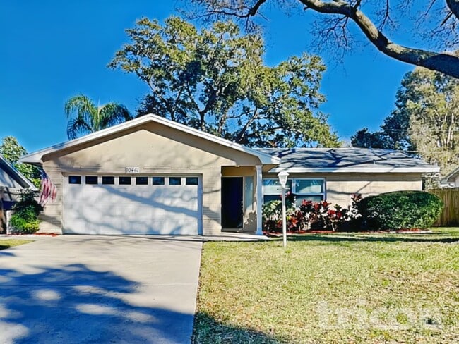 10461 110th Way N in Largo, FL - Building Photo - Building Photo