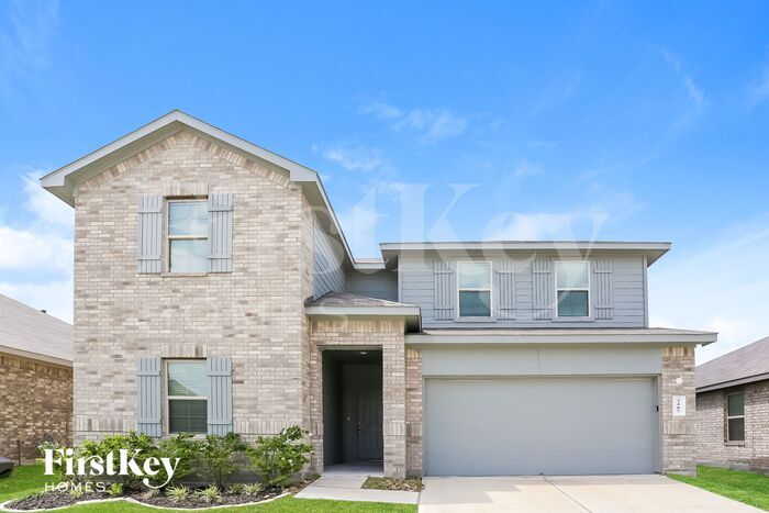 2407 Georgina Falls Dr in Spring, TX - Building Photo