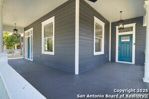 207 Loretta Pl in San Antonio, TX - Building Photo - Building Photo