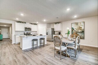 8610 Tarsus Dr in Milton, FL - Building Photo - Building Photo