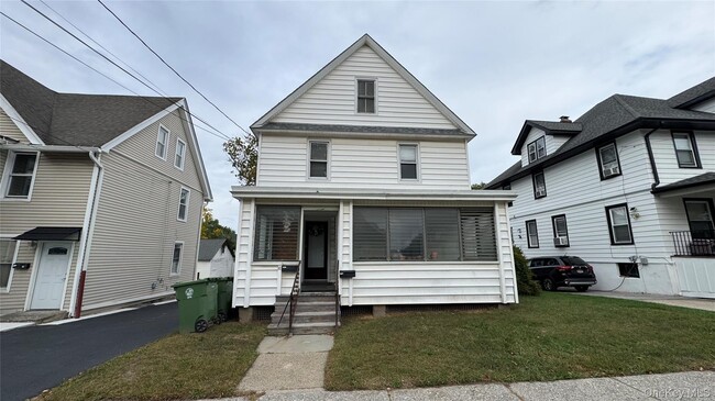 property at 31 Harrison St