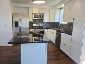 5453 S 5425 W in Kearns, UT - Building Photo - Building Photo