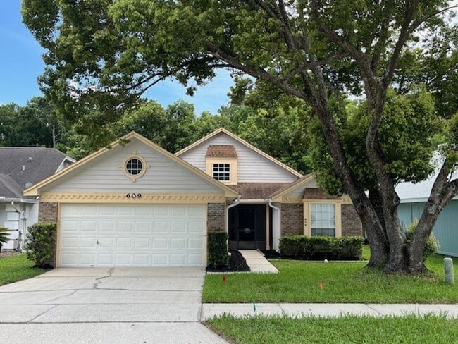 property at 609 Emma Oaks Trail
