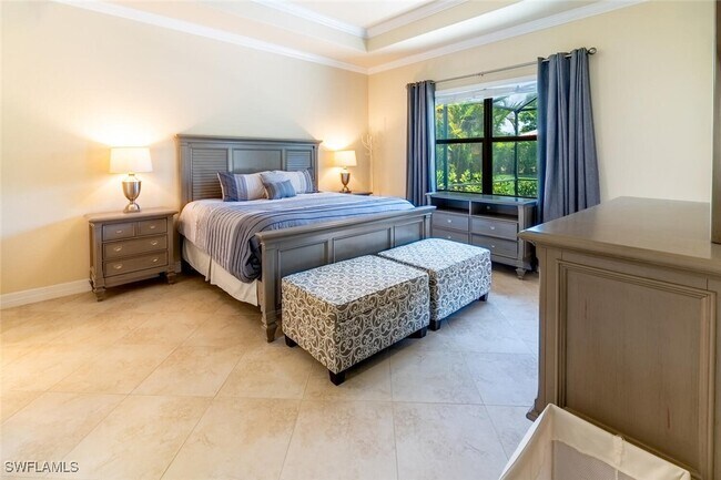 property at 9372 Vercelli Ct