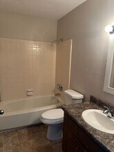 1640 Willow Bend Way in Tallahassee, FL - Building Photo - Building Photo