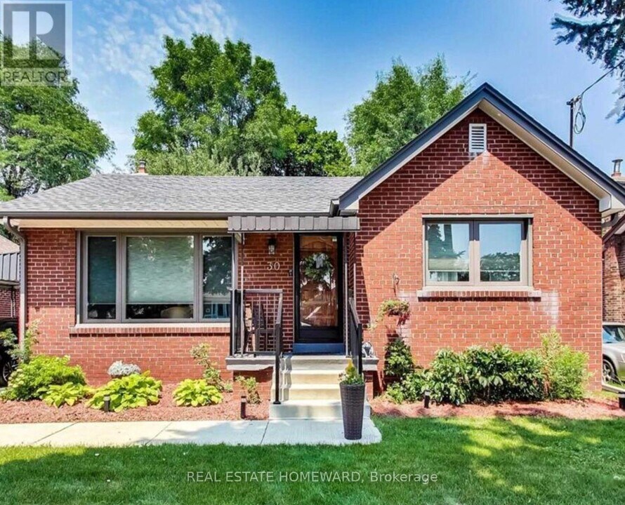 30 Marchington Cir in Toronto, ON - Building Photo