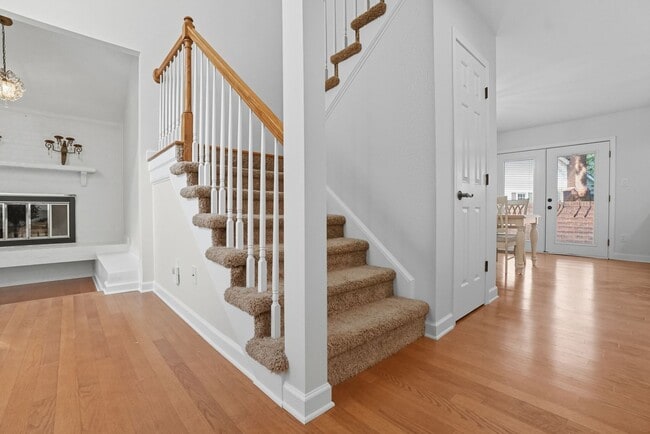 9221 N Vicksburg Park Ct in Charlotte, NC - Building Photo - Building Photo