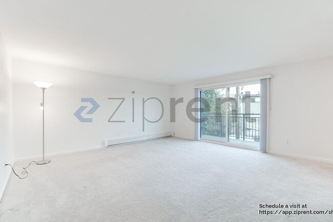 911 N 73rd St in Seattle, WA - Building Photo - Building Photo