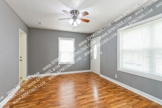 3919 14th St in Des Moines, IA - Building Photo - Building Photo