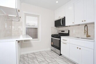 31 Rea Ave, Unit 31 Rea Ave in Midland Park, NJ - Building Photo - Building Photo