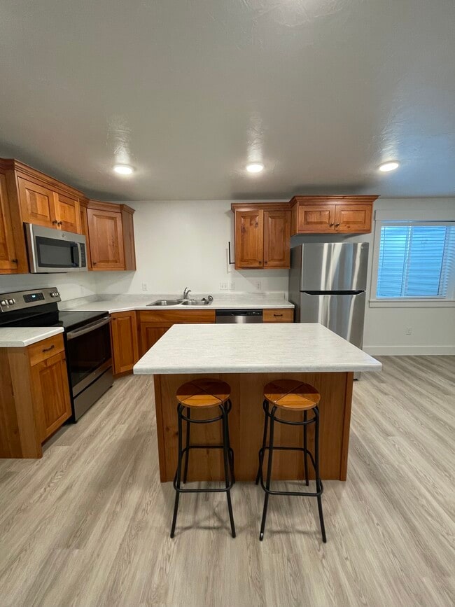 447 Wasatch Blvd, Unit #2