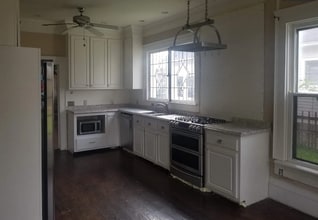 1413 Thomas Ave in Charlotte, NC - Building Photo - Building Photo