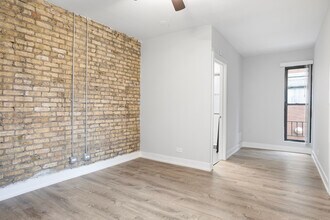 1651 W Jonquil Terrace in Chicago, IL - Building Photo - Building Photo