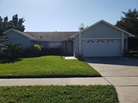 3792 Dunwich Ave in Orlando, FL - Building Photo
