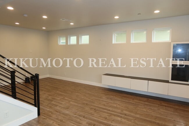 17 Rio Viale Ct in Sacramento, CA - Building Photo - Building Photo