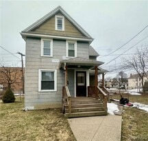 34 Hayden St in Buffalo, NY - Building Photo