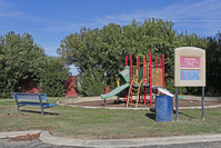 Tierra Del Vista Apartments in Huron, CA - Foto de edificio - Building Photo