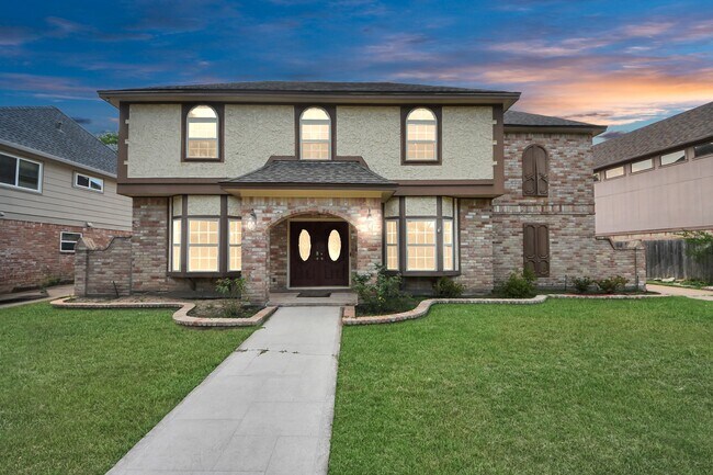 20626 Chestnut Hills Dr