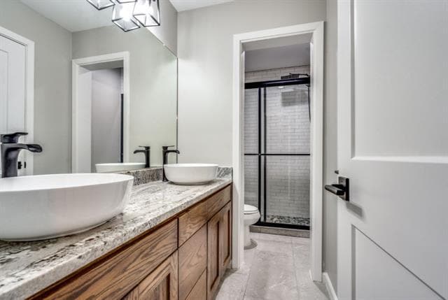 9228 Flickering Shadow Dr in Dallas, TX - Building Photo - Building Photo