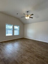 3409 Piney River Dr in Yukon, OK - Foto de edificio - Building Photo