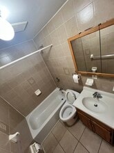 24 Stanhope St in Brooklyn, NY - Foto de edificio - Building Photo