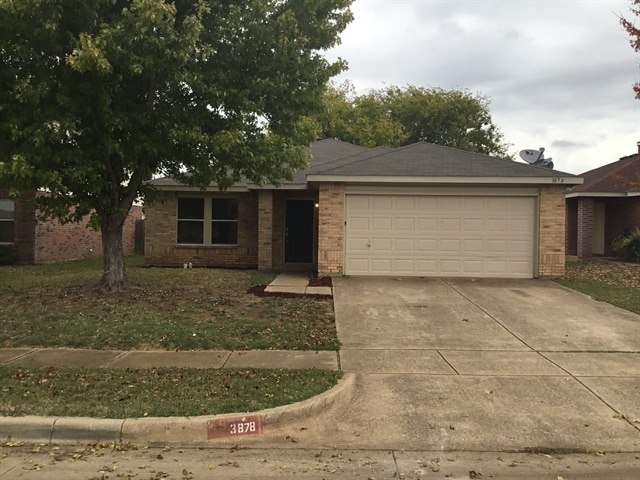 property at 3878 Fox Meadow Way
