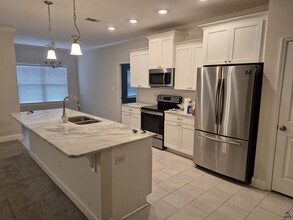 134 Summer Grove Ln in Macon, GA - Foto de edificio - Building Photo