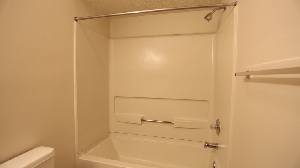 Muirwood Village Apartments in Zanesville, OH