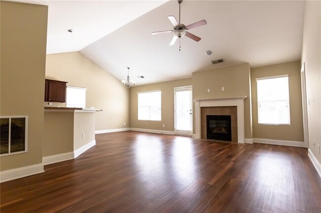 4719 Sweet Water Dr in Gainesville, GA - Building Photo - Building Photo