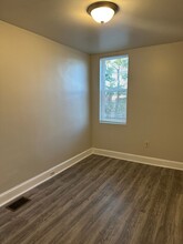 805 N Milton Ave in Baltimore, MD - Building Photo - Building Photo