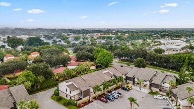 1665 Cabot Ln in Wellington, FL - Building Photo - Building Photo
