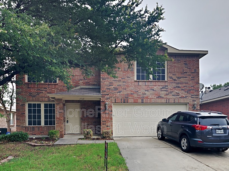 1560 Crown View Dr in Little Elm, TX - Building Photo