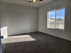710 E Hahns Peak Ave in Pueblo West, CO - Building Photo - Building Photo
