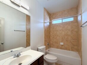 2802 Ridgeglen Ln in Houston, TX - Building Photo - Building Photo