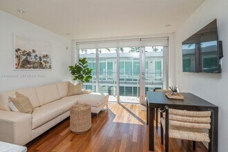 1601 West Ave in Miami Beach, FL - Building Photo - Building Photo