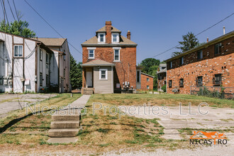 363 E 12th Ave in Columbus, OH - Building Photo - Building Photo