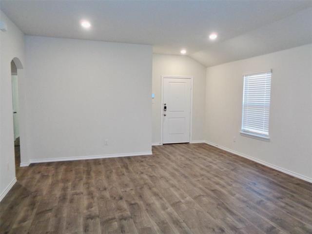 1806 Yale St in Farmersville, TX - Building Photo - Building Photo
