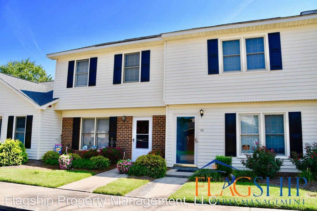 2700 Thackery Rd-Unit -#40 in Greenville, NC - Building Photo