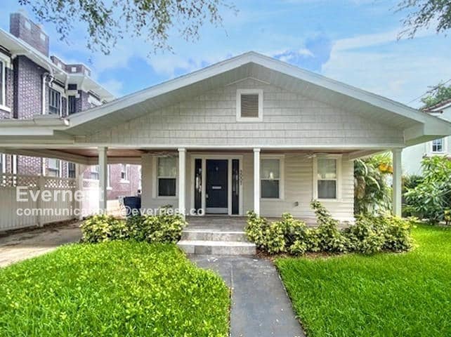 3007 W San Carlos St in Tampa, FL - Building Photo