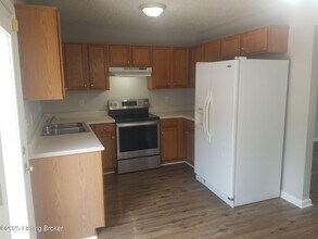 737 Andra Dr in Radcliff, KY - Building Photo - Building Photo