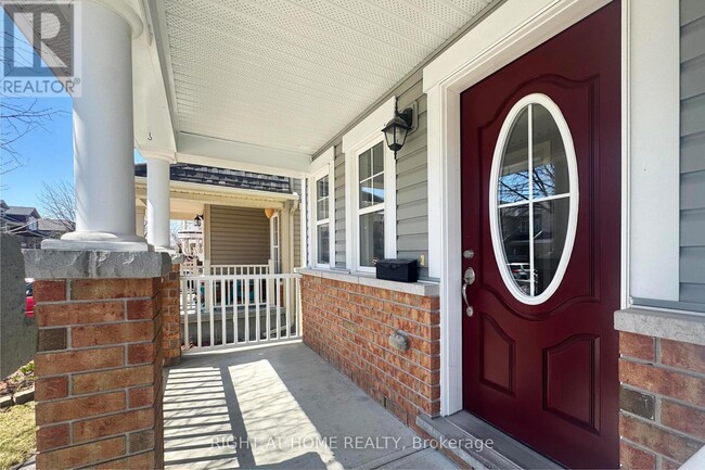 348 Gallantry Way in Ottawa, ON - Building Photo - Building Photo