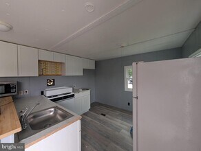 129 Santilli Rd in Landenberg, PA - Foto de edificio - Building Photo