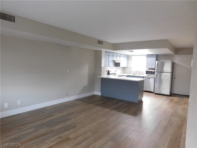 6315 W Washington Ave in Las Vegas, NV - Building Photo - Building Photo