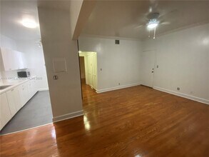 610 8th St in Miami Beach, FL - Building Photo - Building Photo