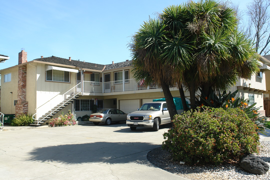 730 Teresi Ct in San Jose, CA - Foto de edificio